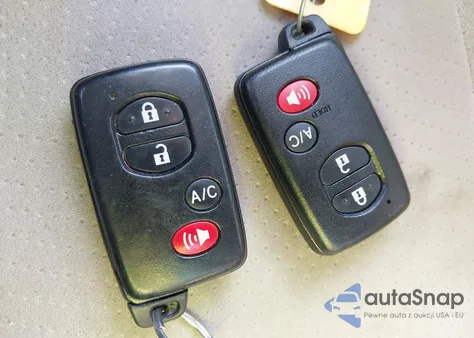 2015 Toyota Prius Two from USA, damaged, VIN JTDKN3DU6F1911350